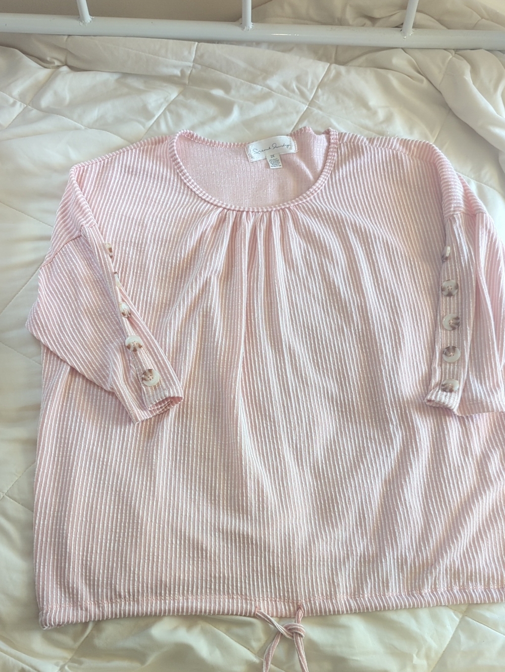 Light Pink Ribbed Button-Detail 3/4 Sleeve Top